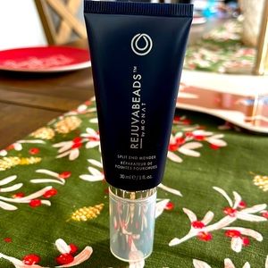 Rejuvabeads by MONAT Split End Mender